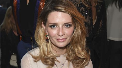 mischa barton apologizes for bikini picture posted to protest police violence hollywood reporter