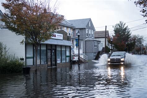 coastal cities    days  flooding  year cbs news