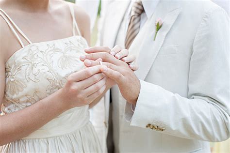 Over Half Of Newlyweds Don’t Have Sex On The Wedding Night
