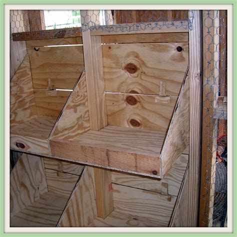 wits  farm chicken coop nest boxes