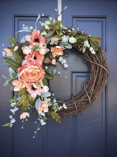 flower wreath ideas    front porch welcoming
