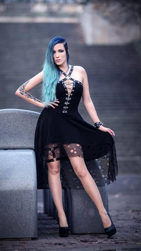 Pin By Gw On Daedra Gothic Outfits Hot Goth Girls Gothic Fashion
