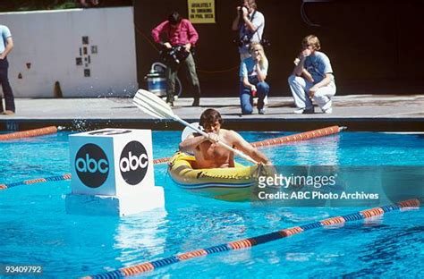 Ca Robert Urich Photos And Premium High Res Pictures Getty Images