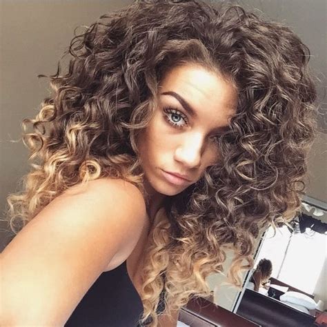 11 Things You Need To Know Before You Get A Perm Curly Hair
