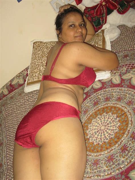Semi Nude Bhabhi Bikini Hot Instagram Jamesalbana