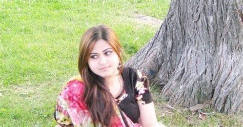 desi pakistani girls in hot dresses indian chat room