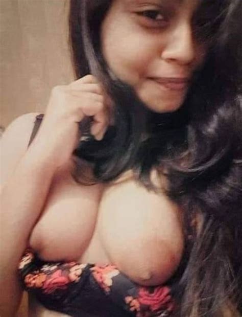 unknown desi girl 010 leaked nudes 26 pics xhamster