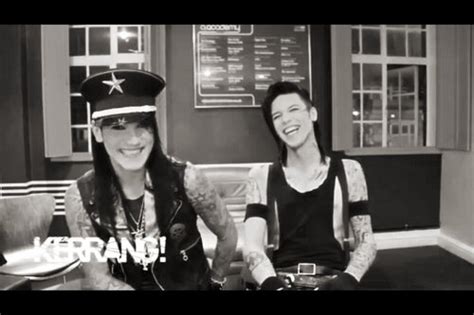 †the next supreme† on twitter ashley purdy s smile and andy biersack s smile 0