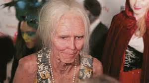 heidi klum turns into wrinkled old lady with oscar winning make up