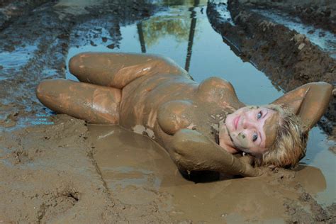 fun in the mud january 2015 voyeur web