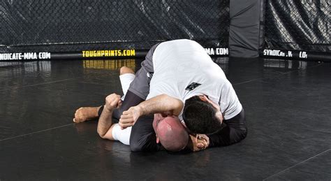 vinny magalhaes brazilian jiu jitsu technique arm triangle choke fighters