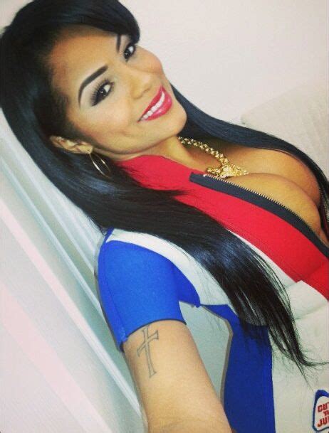 Latina Woman Hot Selfie Busty Latinas Pinterest