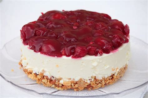 wunderbare kueche kleine kuchen beeren quark torte ohne backen