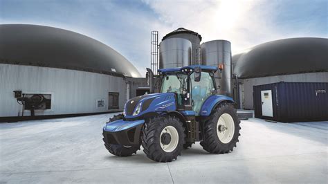 holland agriculture wins  tractor   year awards