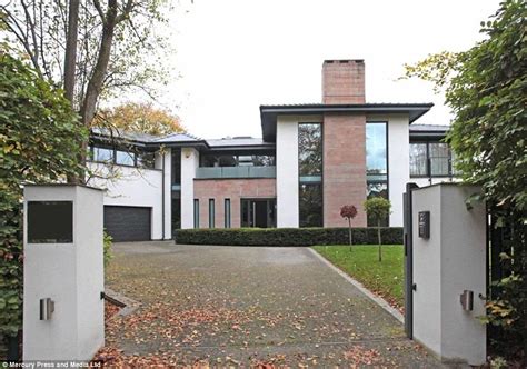 Pogba S New £3 49m Home £600 000 Less Than Asking Price Daily Mail