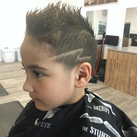 year  boy haircuts  striking ideas child insider