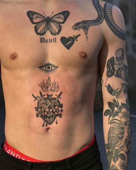 Pin De Tuzkovn Em Tattoo Tatuagens Pequenas No Peito Tatuagem