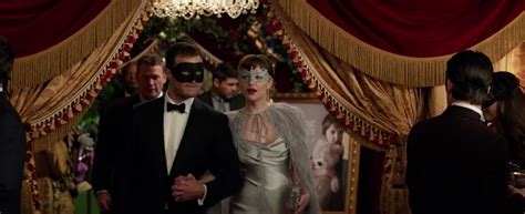 The New Fifty Shades Darker Trailer Shows A New Side Of