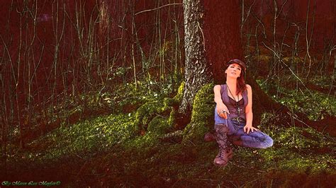 Sabrina Salerno Meditating In The Forest Sabrina Salerno Mayfair Bff