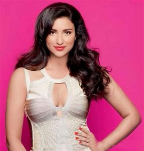 parineeti chopra bollywood actress wallpapers hot pictures photos collection
