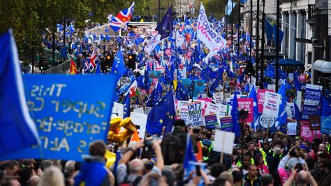thousands march   brexit referendum