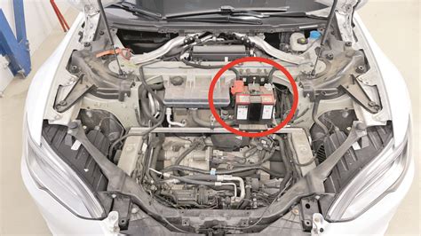 warum gibt es im  auto eine  volt batterie temagazin