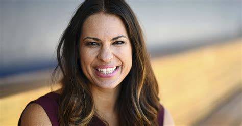 Espn Signs Jessica Mendoza To Multiyear Extension