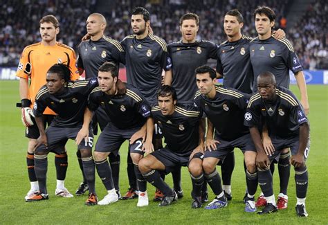 real madrid football wallpapers pictures  football news