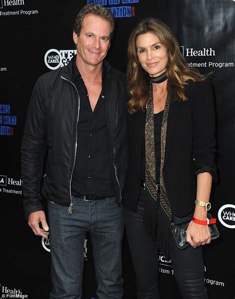 cindy crawford and husband rande gerber attend ucla charity benefit in california daily mail