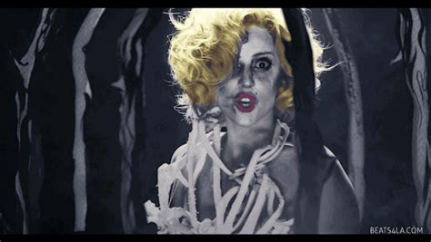 Lady Gaga S Applause Video Is Exactly What You D Expect From Lady Gaga