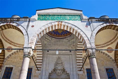 blue mosque entrance picture image