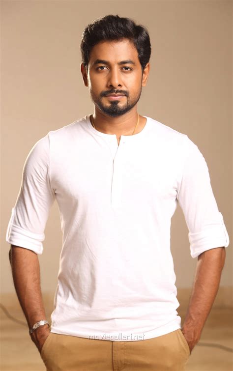 tamil actor aari photoshoot images hd moviegallerinet