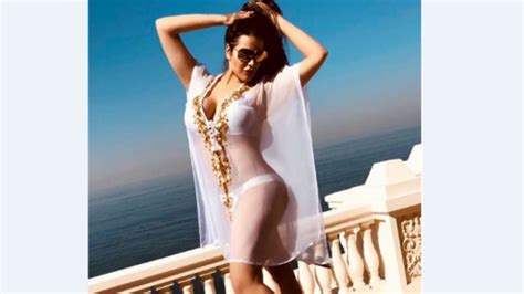too hot to handle this picture of sanjay dutt s daughter trishala in a white bikini is breaking