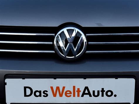 vw races   top   global car market   economy