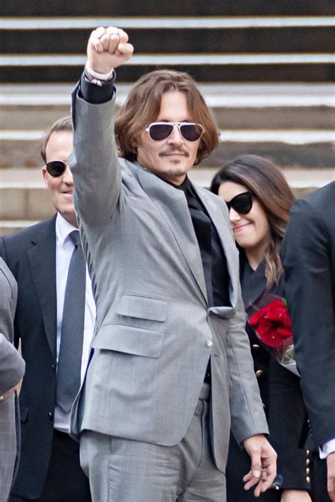 A Heard S Lawyer Claims Johnny Depp Was Hopeless Addict Misogynist