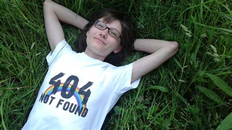 russian teen lgbt support group founder acquitted of gay
