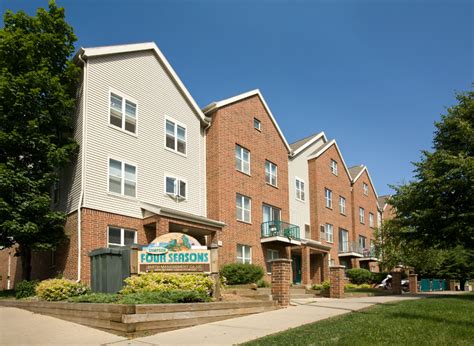 seasons apartments  spring st madison wi  ucribs
