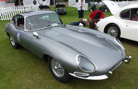 jaguar xke sports cars luxury classic cars old classic cars