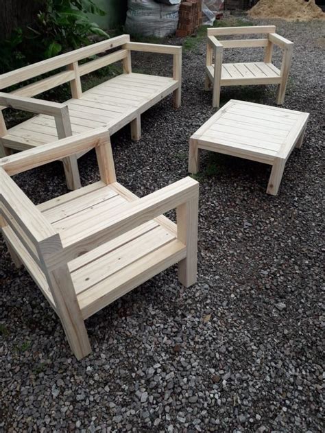muebles de jardin de madera 2021