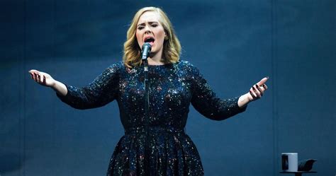 Adele Helped A Gay Couple Get Engaged Onstage And It Was Amazing