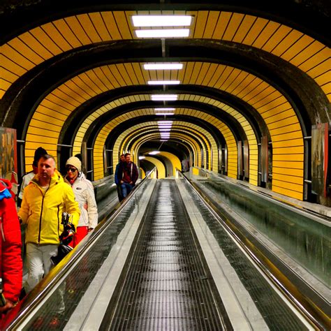 ischgl dorftunnel verbindung zwischen der talabfahrt   flickr