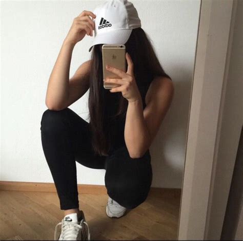 outfit to wear adidas shoes with baseball and hats fashion selfie poses tumblr selfies