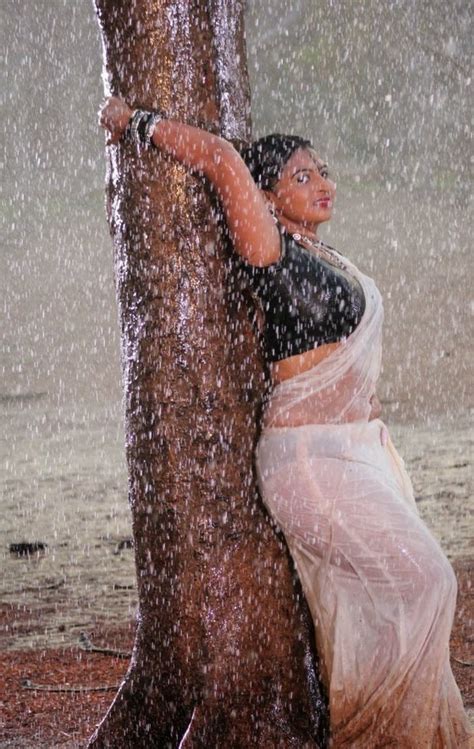 south indian saree hot wet babes