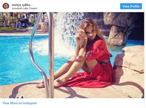 russian hooker who promised to spill ‘trump russia