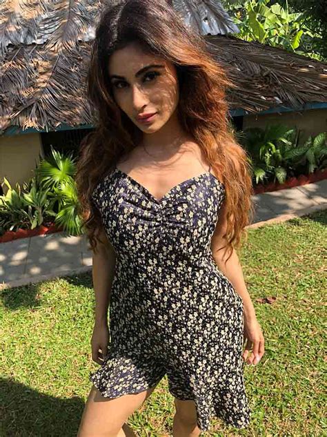 Mouni Roy Hot And Sexy Photos Mouni Roy Hot Hd Wallpapers