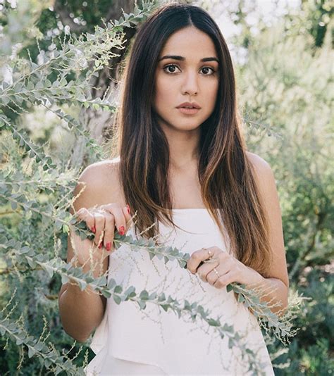pin by sam on hcs kore hodeuó summer bishil the