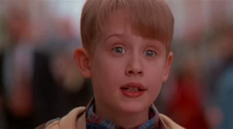 Picture Of Macaulay Culkin In Home Alone 2 Lost In New York Macaulay