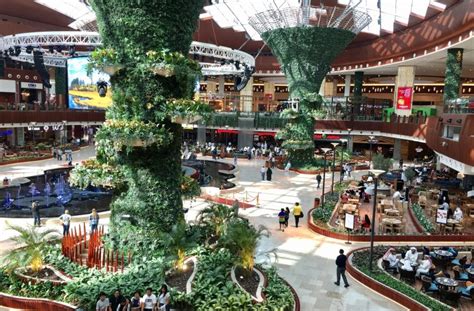 shopping offers promotions  prizes await doha shoppers