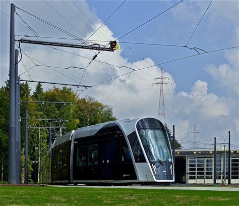 die tram  hat  tag der offenen tuer bei der luxtram die aufgabe