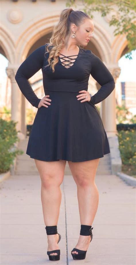 beautiful thick curvy pawg bbw thick thighs and legs thick and juicy pinterest curvy thighs